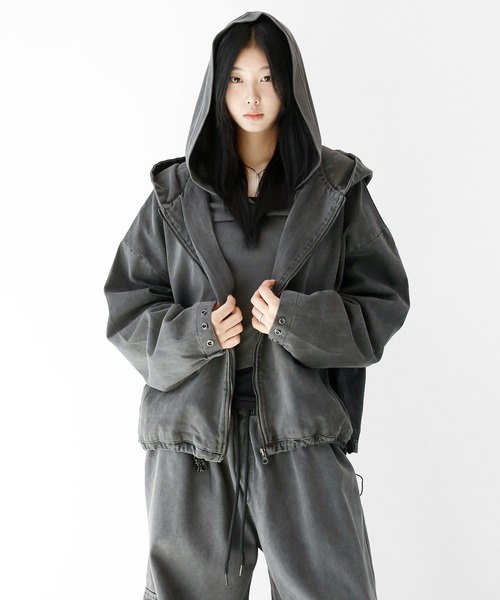 minsobi（ミンソビ）の「バックポケットピグメントジャケット（ノーカラージャケット・メンズ・チャコールグレー・FREE）」の20枚目の写真