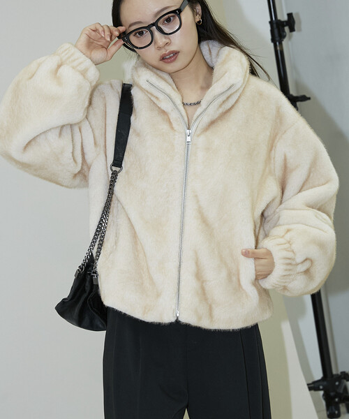 PUBLUX（パブリュクス）の「PUBLUX/パブリュクス ショート丈フェイクファーブルゾン　限定展開（その他アウター・レディース・ブラウン/ナチュラル・ﾌﾘ-）」の11枚目の写真