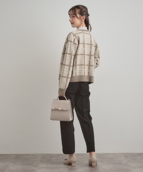 couture brooch（クチュールブローチ）の「【大人可愛い・通勤】チェックジャカード ニットカーディガン（カーディガン/ボレロ・レディース・ネイビー系1/ベージュ系その他2/アイボリー系1・38/36/42/40）」の20枚目の写真