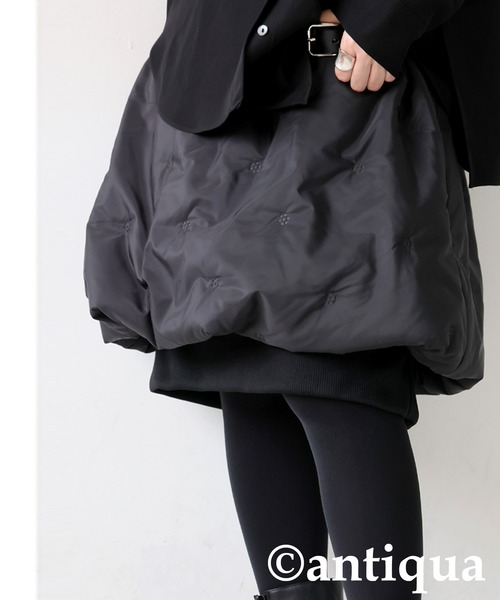 antiqua(アンティカ)の「中綿入り バルーンスカート(スカート・レディース・ブラック・ONESIZE)」の16枚目の写真