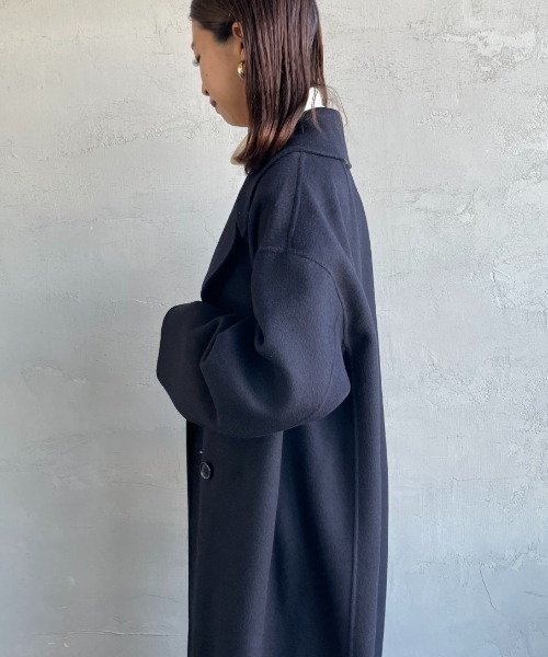 LE GLAZIK（ルグラジック）の「[LE GLAZIK/ル グラジック] ラムウールWフェイス ビッグカラーリバーコート（チェスターコート・レディース・ブラック系その他/ネイビー・36）」の18枚目の写真