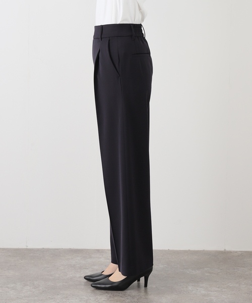 La TOTALITE（ラトータリテ）の「【洗える】サテンストレートパンツ（スラックス・レディース・ブラック/ベージュ・36/38/40）」の10枚目の写真