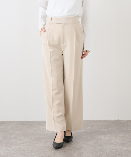 La TOTALITE（ラトータリテ）の「【洗える】サテンストレートパンツ（スラックス・レディース・ブラック/ベージュ・36/38/40）」の22枚目の写真