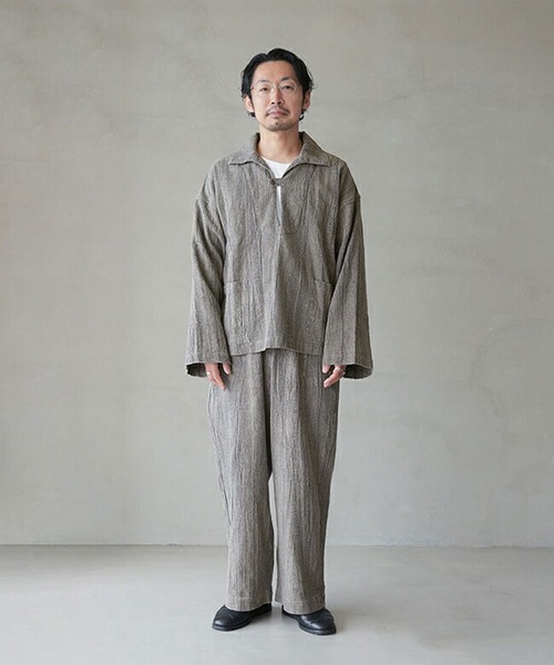 solamonat poche(ソラモナポッシェ)の「綿麻ワッシャーフィッシャーマンプルオーバー(シャツ/ブラウス・レディース・グレー・2.0/3.0)」の4枚目の写真