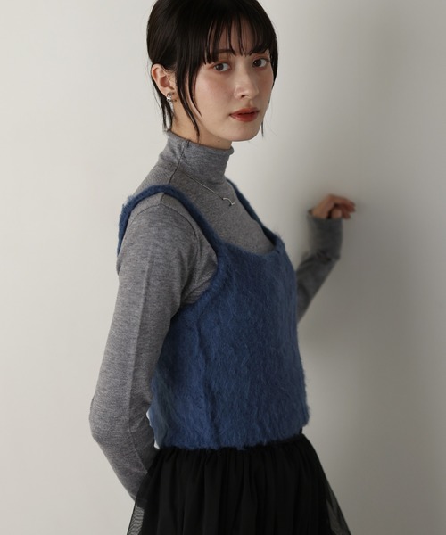 shetila(シェティラ)の「【2点コーデSET】モヘアタッチニットビスチェ×シームレス リブタートルニット(ニット/セーター・レディース・レッド/チャコール/ベージュ/クリーム/ブルー・M)」の17枚目の写真
