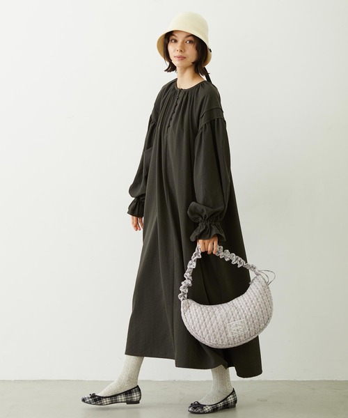 MILKFED.（ミルクフェド）の「PUFF SLEEVE DRESS（ワンピース・レディース・グレー/ベージュ/チャコール・ONE SIZE）」の12枚目の写真