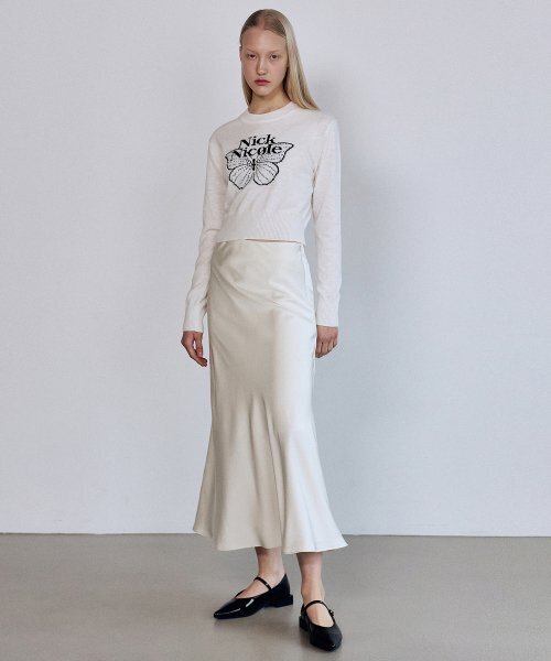 NICK&NICOLE（ニックアンドニコール）の「CASHMERE BUTTERFLY SIGNATURE CROP KNIT_IVORY BLACK（ニット/セーター・レディース・その他・FREE）」の4枚目の写真