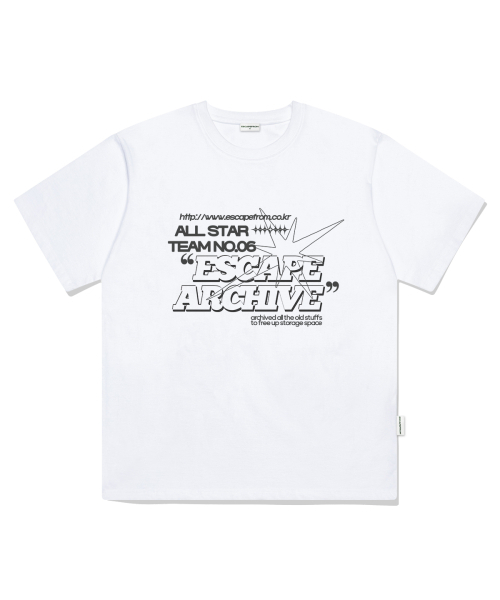 ESCAPEFROM(エスケープフロム)の「アーカイブオールスタープリントオーバーサイズ半袖Tシャツホワイト(Tシャツ/カットソー・レディース・その他・SMALL/MEDIUM/LARGE)」の1枚目の写真