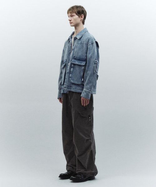 INSILENCE（インサイロンス）の「オーバーサイズデニムトラッカージャケット BLUE（デニムジャケット・レディース・その他・SMALL/MEDIUM）」の3枚目の写真