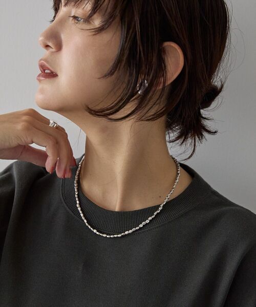 AMERICAN HOLIC（アメリカンホリック）の「メタルビーズネックレス（ネックレス・レディース・シルバー・FREE）」の4枚目の写真