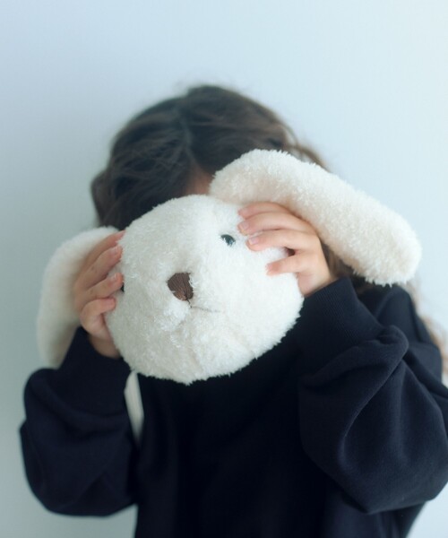 green label relaxing（グリーンレーベルリラクシング）の「ロングイヤー ウサチャン ポシェット / キッズ（ショルダーバッグ・キッズ・オフホワイト/グレー系・FREE）」の3枚目の写真