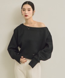 NEUNA（ヌナ）の「【大人気スウェットからショートver.が新登場！◎】ショートワンショルカットスウェット（Tシャツ/カットソー）」