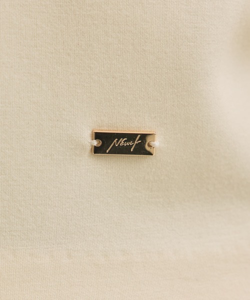 NEUNA（ヌナ）の「【大人気スウェットからショートver.が新登場！◎】ショートワンショルカットスウェット（Tシャツ/カットソー・レディース・グレー/ブラック/アイボリー/ブラウン・FREE）」の21枚目の写真