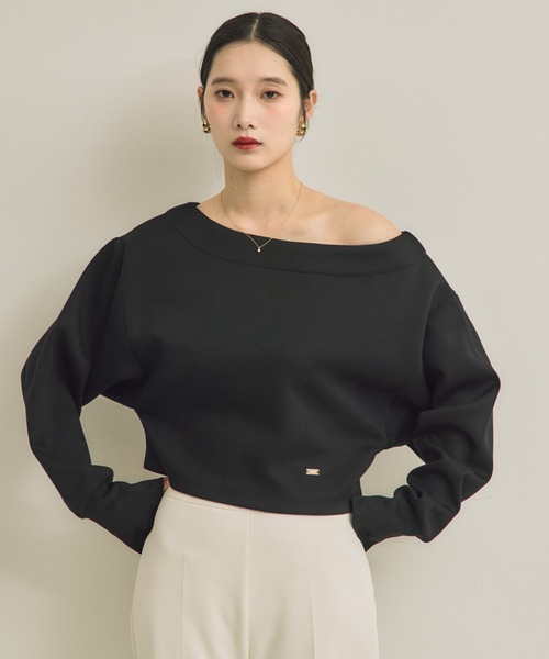 NEUNA（ヌナ）の「【大人気スウェットからショートver.が新登場！◎】ショートワンショルカットスウェット（Tシャツ/カットソー・レディース・グレー/ブラック/アイボリー/ブラウン・FREE）」の9枚目の写真