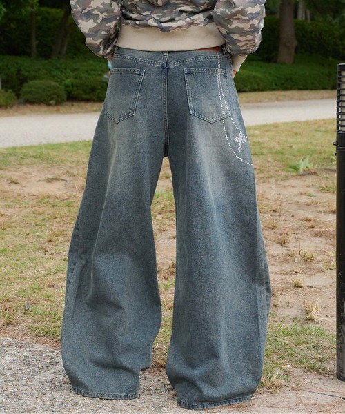 sedacle girl（セダクルガール）の「ラインストーン付き　ウォレットチェーンデニム（デニムパンツ・レディース・インディゴブルー/ブラック・SMALL/MEDIUM）」の13枚目の写真