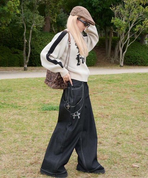 sedacle girl（セダクルガール）の「ラインストーン付き　ウォレットチェーンデニム（デニムパンツ・レディース・インディゴブルー/ブラック・SMALL/MEDIUM）」の6枚目の写真