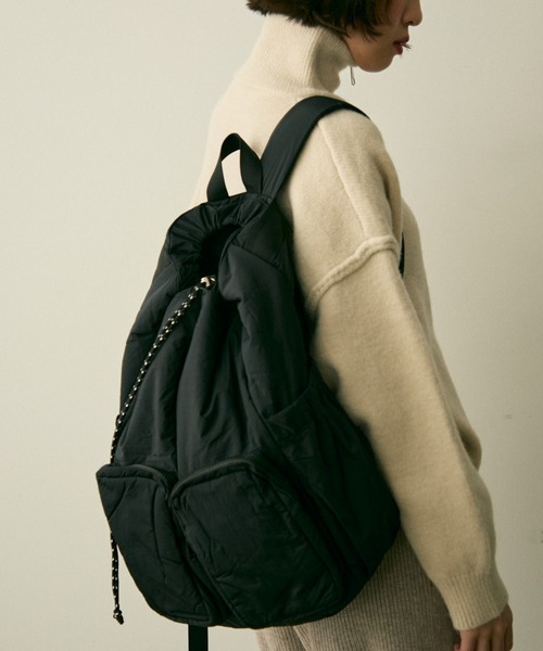 full/fill.(フルフィル)の「out pocket puff backpack / アウトポケットパフリュック(バックパック/リュック・レディース・ベージュ/ブラック・FREE)」の3枚目の写真