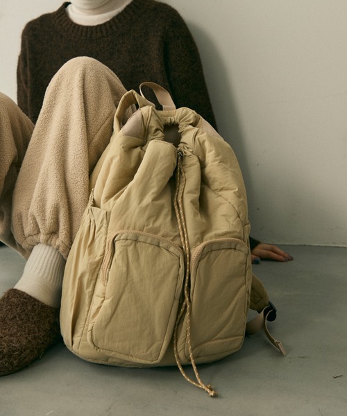 full/fill.(フルフィル)の「out pocket puff backpack / アウトポケットパフリュック(バックパック/リュック・レディース・ベージュ/ブラック・FREE)」の13枚目の写真