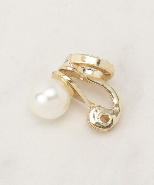 grove（グローブ）の「リバーシブルパール調ビジューイヤリング（イヤリング・レディース・ゴールド/ピンクゴールド/シルバー・00）」の5枚目の写真