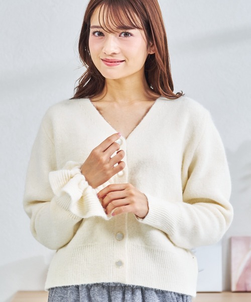 MISCH MASCH(ミッシュマッシュ)の「ZOZO限定 シュシュセットニットカーディガン(カーディガン/ボレロ・レディース・アイボリー/チャコールグレー・フリ-)」の15枚目の写真