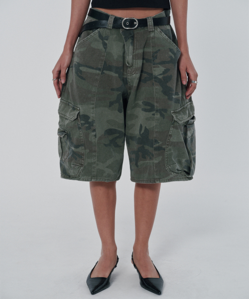 suade（スエード）の「WIDE CARGO SHORTS [GREEN CAMO]（その他パンツ・レディース・その他・SMALL/MEDIUM/LARGE）」の4枚目の写真