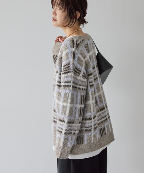 AMERICAN HOLIC(アメリカンホリック)の「アソート柄シャギーニットカーディガン(カーディガン/ボレロ・レディース・杢グレー/アイボリー/ベージュ・FREE)」の4枚目の写真