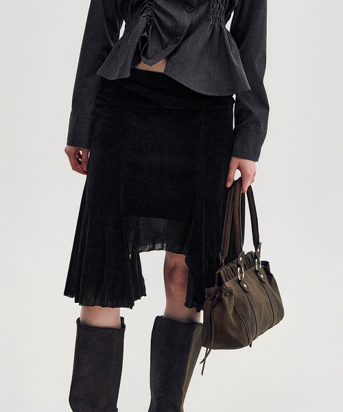 KIMZISU(キムジス)の「Ruched Belt Tote Bag _ BROWN(トートバッグ・レディース・ブラウン・OS)」の3枚目の写真