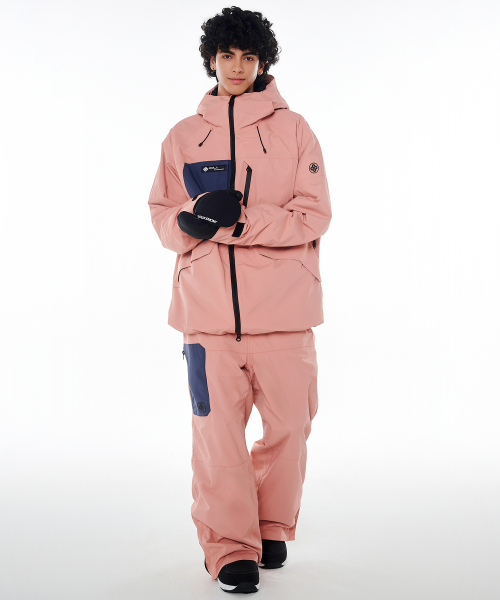 DOLL OUTERWEAR(ドラ アウターウェア)の「2425 クラーロジャケット&パンツ ボードウェアセット ピンク 男女共用(セットアップ・レディース・その他・X-SMALL/SMALL/MEDIUM/LARGE)」の4枚目の写真