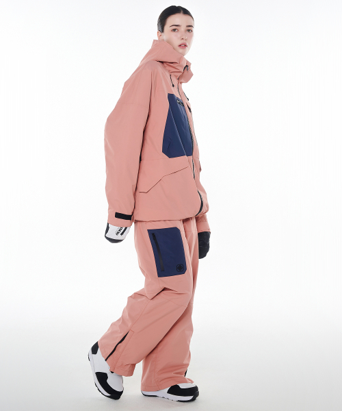 DOLL OUTERWEAR(ドラ アウターウェア)の「2425 クラーロジャケット&パンツ ボードウェアセット ピンク 男女共用(セットアップ・レディース・その他・X-SMALL/SMALL/MEDIUM/LARGE)」の9枚目の写真