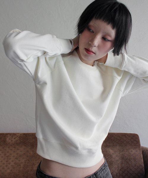 RUBATI(ルバティ)の「シンボルロゴスウェットシャツ_アイボリー(スウェット・レディース・その他・size2/size1)」の3枚目の写真