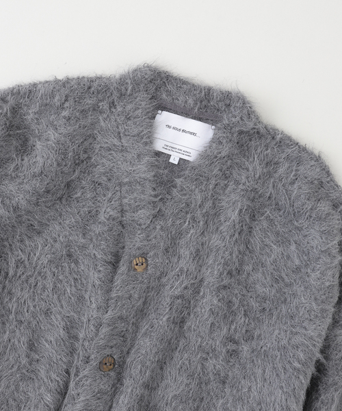 THE INOUE BROTHERS(ザイノウエブラザーズ)の「THE INOUE BROTHERS / ザ イノウエブラザーズ Suri Alpaca Cardigan(カーディガン/ボレロ・メンズ・ベージュ/ピンク/ブラック/チャコールグレー・MEDIUM/LARGE)」の11枚目の写真