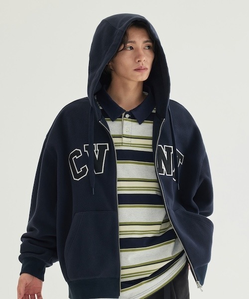 COVERNAT(カバーナット)の「WARM ON CVNT FLEECE ZIP-UP HOODIE(パーカー・メンズ・ダークネイビー/アイボリー・LARGE/MEDIUM/SMALL/X-SMALL/X-LARGE)」の1枚目の写真