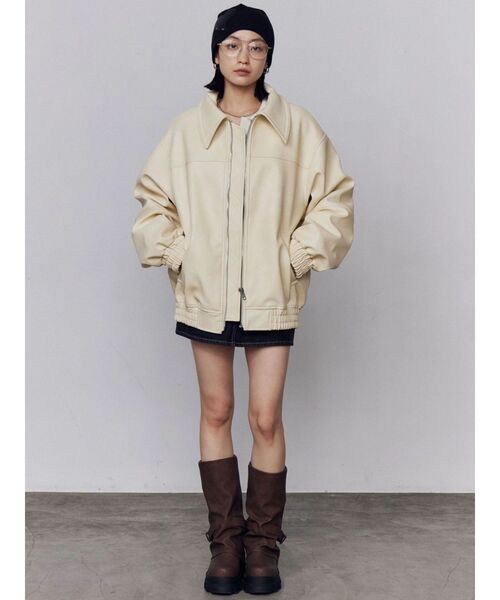 EMODA（エモダ）の「フェイクレザーオーバーブルゾン（ブルゾン・レディース・ブラック/アイボリー/グレー・FREE）」の16枚目の写真