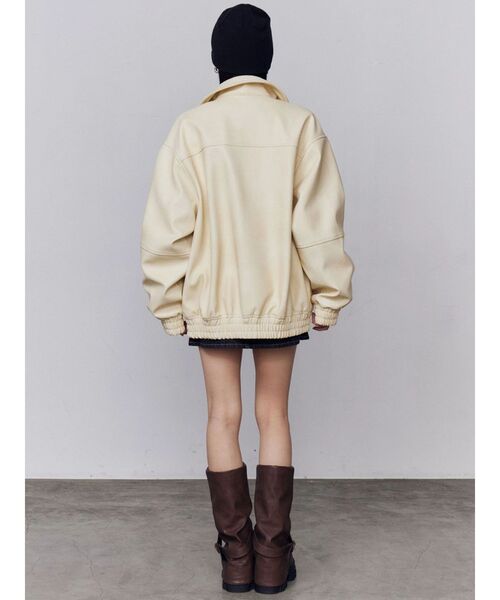 EMODA（エモダ）の「フェイクレザーオーバーブルゾン（ブルゾン・レディース・ブラック/アイボリー/グレー・FREE）」の14枚目の写真