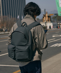 THETUNG（ザトゥン）の「Space (Charcoal)（バックパック/リュック）」