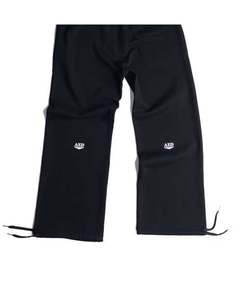 ALL EYES DOWN(オール アイズ ダウン)の「LOGO SWEAT PANT (BLACK)(スウェットパンツ・メンズ・その他・SMALL/MEDIUM/LARGE)」の3枚目の写真