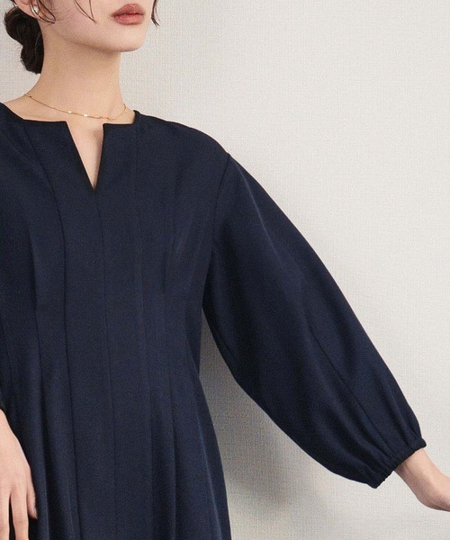 Flolia(フロリア)の「【喪服・礼服】フォーマルワンピース キーネック 半袖 コクーン ロング丈 ブラックフォーマル セレモニー 卒業式 卒園式 入学式 入園式 オケージョン 七五三 ママ 母親 マタニティ 妊婦【洗える】(ワンピース・レディース・ブラック/ネイビー・S/M/L/2L)」の8枚目の写真