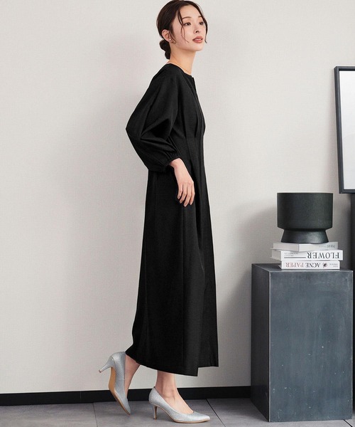 Flolia(フロリア)の「【喪服・礼服】フォーマルワンピース キーネック 半袖 コクーン ロング丈 ブラックフォーマル セレモニー 卒業式 卒園式 入学式 入園式 オケージョン 七五三 ママ 母親 マタニティ 妊婦【洗える】(ワンピース・レディース・ブラック/ネイビー・S/M/L/2L)」の14枚目の写真