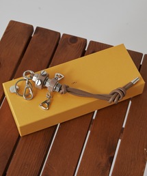 Lui's（ルイス）の「【ITTI】CRISTY ROBOT KNOT CHARM / STCOW（キーホルダー）」