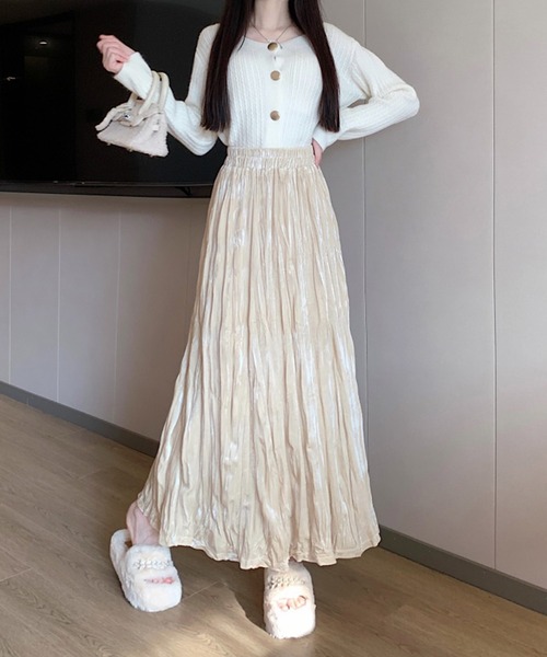 &soiree(アンドソワレ)の「メタリックワッシャープリーツスカート(スカート・レディース・ブラウン/ピンク/グレー/アイボリー/ブラック・SMALL/MEDIUM/LARGE/X-LARGE)」の14枚目の写真