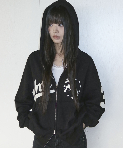 Unicoon BASIC V‑neck black — фулд‑джип ап черный
