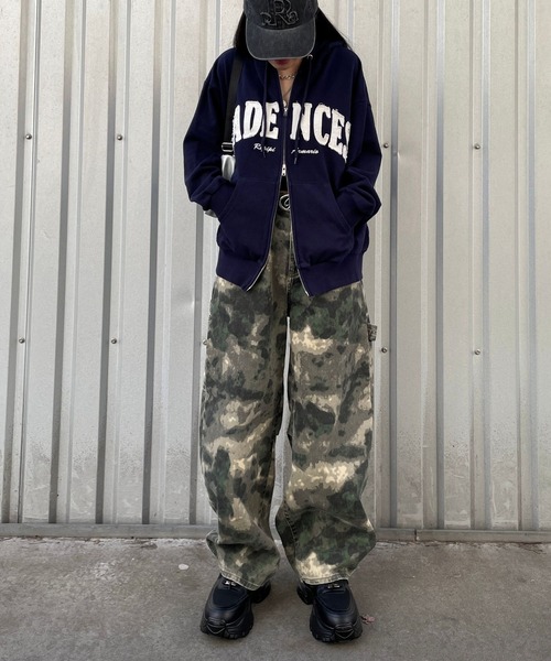 repipi armario（レピピ アルマリオ）の「ワッペンWZIPフーディ（パーカー・キッズ・グレー/グレー×ピンク/ネイビー/ライトグレー・SMALL/MEDIUM/LARGE）」の13枚目の写真