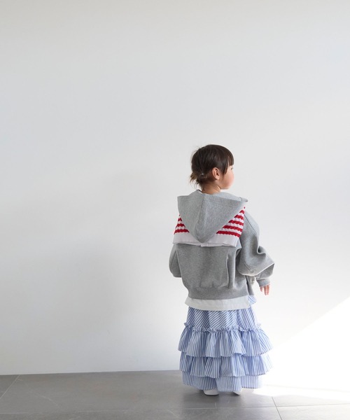 LOWRYS FARM（ローリーズファーム）の「ストライプフリルロングスカート　 647598（スカート・キッズ・ストライプ・150cm/140cm/130cm/120cm/110cm）」の3枚目の写真