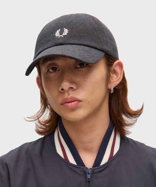 FRED PERRY(フレッドペリー)の「Pique Classic Cap/ピケクラシックキャップ(キャップ・レディース・セージグリーン/ダークネイビー/ダークグリーン/ブラック系その他/ベージュ/ブルー系その他/ネイビー/ダークブルー/マルーン/ブラック/グレー/グリーン/オートミール/ライトブルー・ONE SIZE)」の17枚目の写真