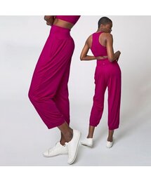 ATHPLATFORM（アスプラットフォーム）の「AW31PL01 イージージョガーパンツ_マゼンタ（スウェットパンツ）」