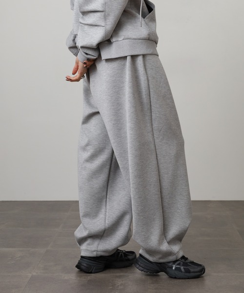 ATELANE（アテレーン）の「ATELANE / レーヨンMIXポンチ/タックイージーパンツ（スウェットパンツ・メンズ・グレー/ブラック・M/L/XL）」の22枚目の写真
