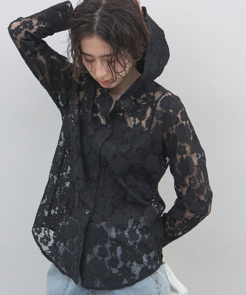 &. NOSTALGIA（アンドドットノスタルジア）の「フラワーレースフーディージャケット（その他アウター・レディース・ブラック/ホワイト・M）」の2枚目の写真