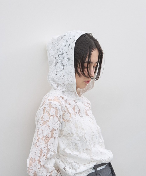 &. NOSTALGIA（アンドドットノスタルジア）の「フラワーレースフーディージャケット（その他アウター・レディース・ブラック/ホワイト・M）」の17枚目の写真