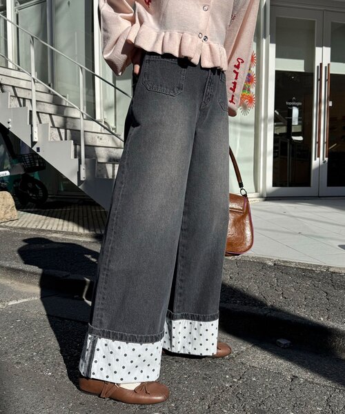 CIAOPANIC（チャオパニック）の「ロールアップドットワイドデニムパンツ（デニムパンツ・レディース・ブラック/ブラウン/ブルー系その他・SMALL/MEDIUM/X-SMALL）」の6枚目の写真