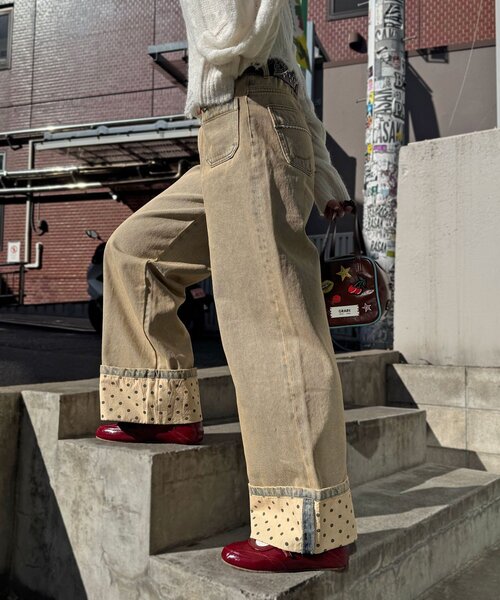 CIAOPANIC（チャオパニック）の「ロールアップドットワイドデニムパンツ（デニムパンツ・レディース・ブラック/ブラウン/ブルー系その他・SMALL/MEDIUM/X-SMALL）」の11枚目の写真